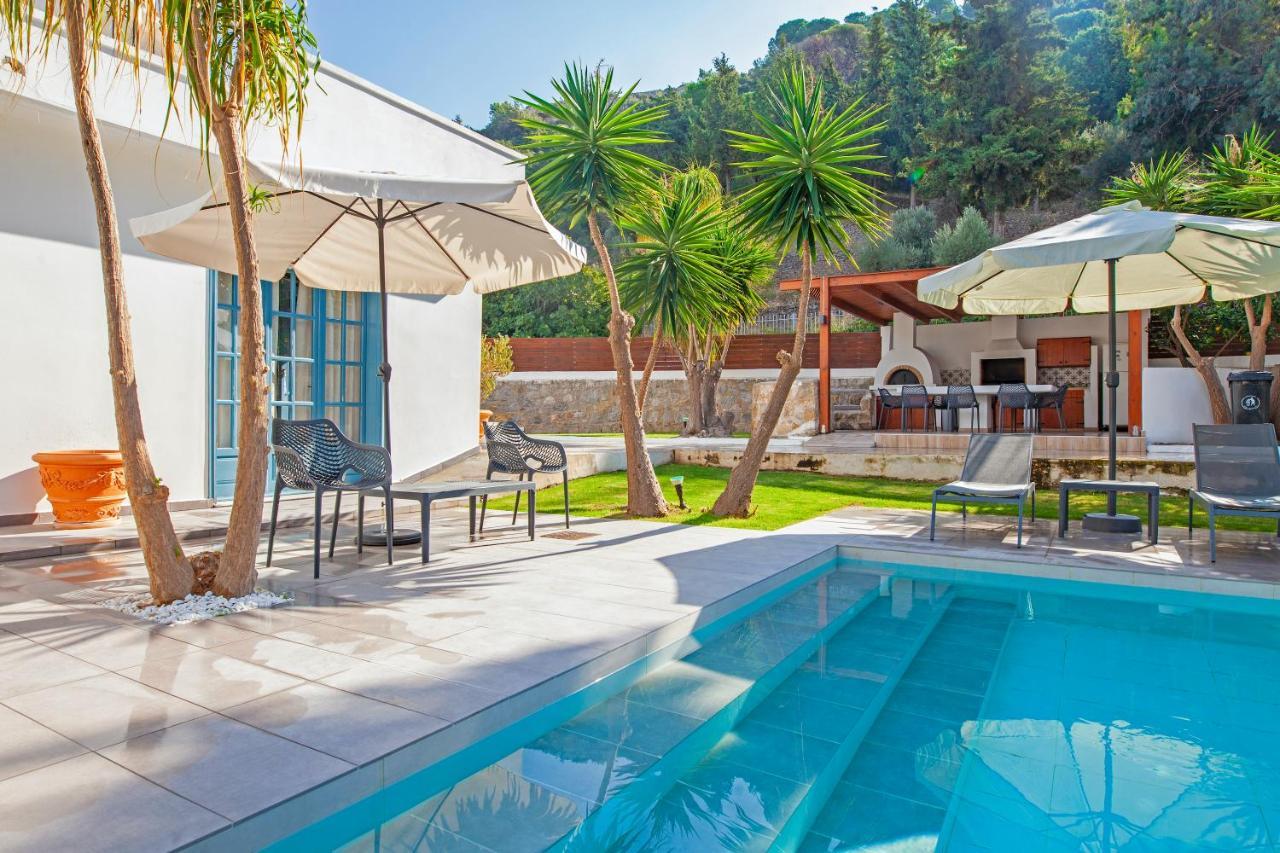 Bella Foresta Villa II Ixia  Exterior photo